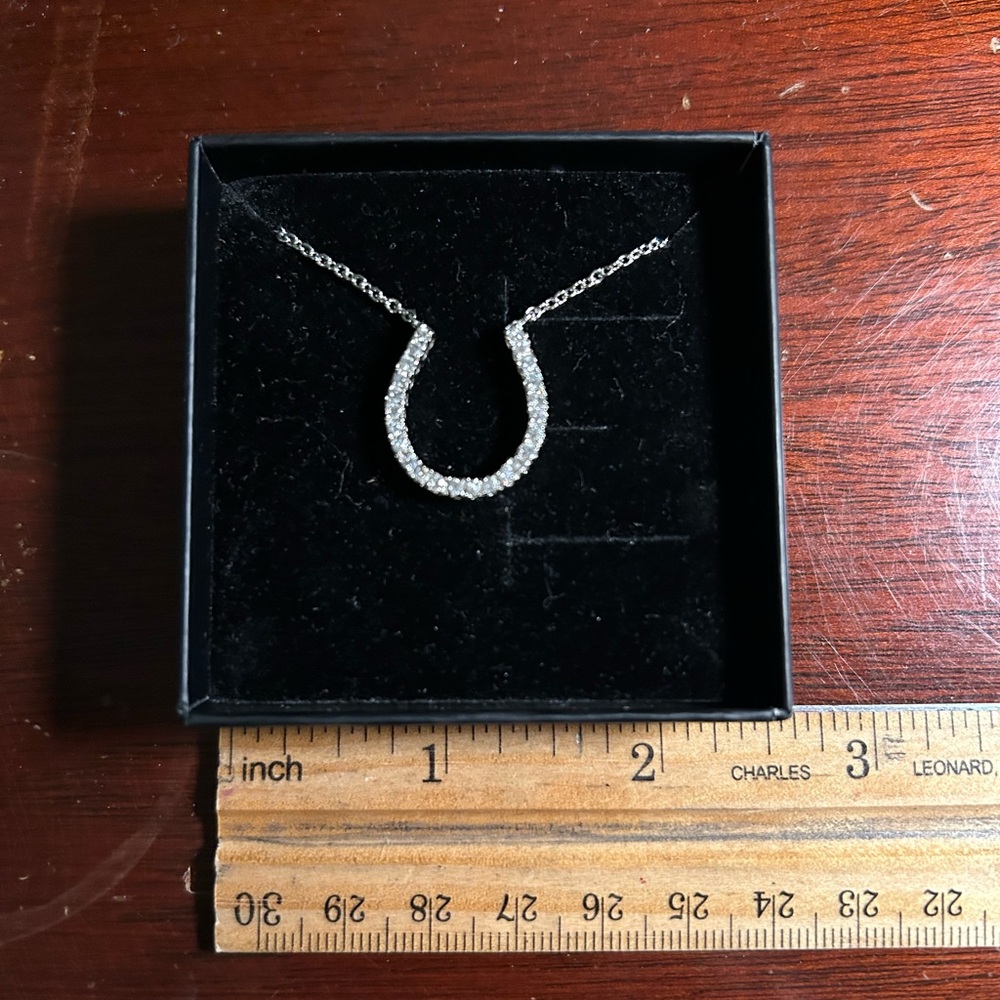 Silver Horseshoe Necklace